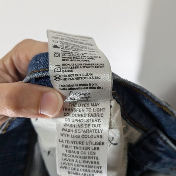 *3/$10* Denver Hayes Straight Leg Jeans Size 32 x 30 - Picture 7 of 7